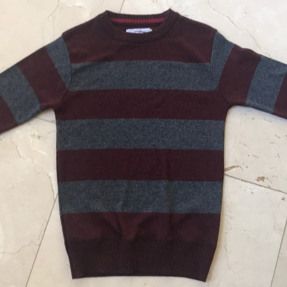 Boys 10-12 stripped sweater